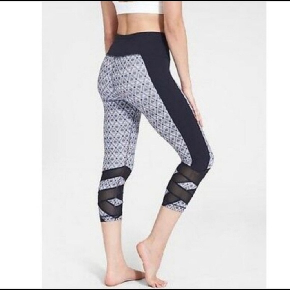Athleta mantra leggings